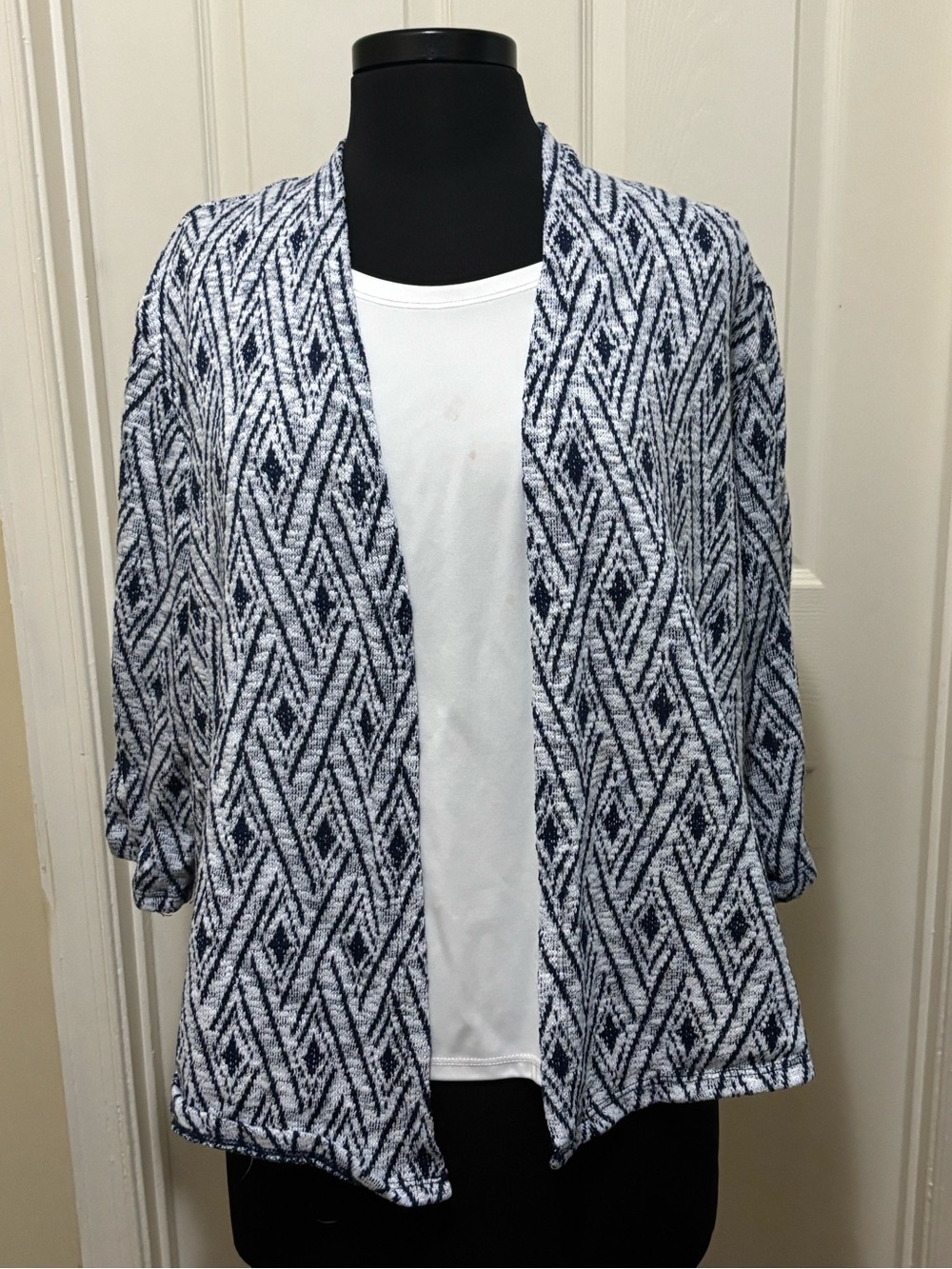 Women Alfred Dunner, Size XL, Blue and White Marled Knit Open Front Cardigan
